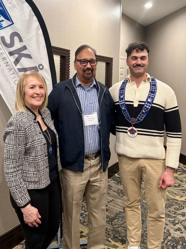 From left to right: Georgia Raso (board member), Suhaib Kidwai (member, Skål International Bahrain), Luca Monti (board member).